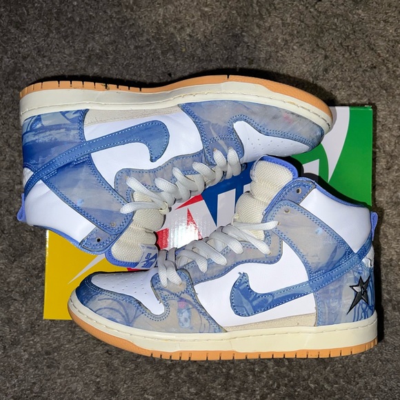 Carpet Company Nike SB Dunk Hi (Friends and Family box) - Picture 1 of 6